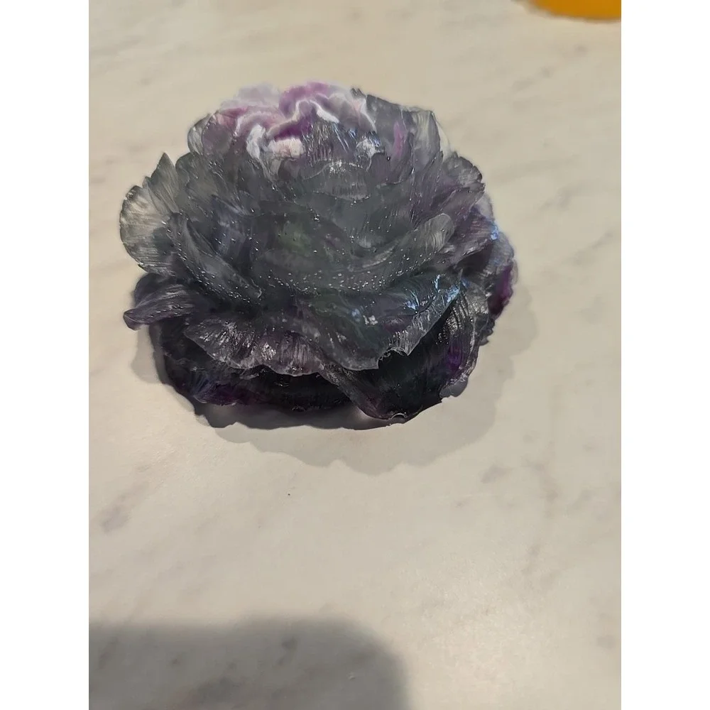 Resin Flower‎ White Clear Multi Colored Resin. 567